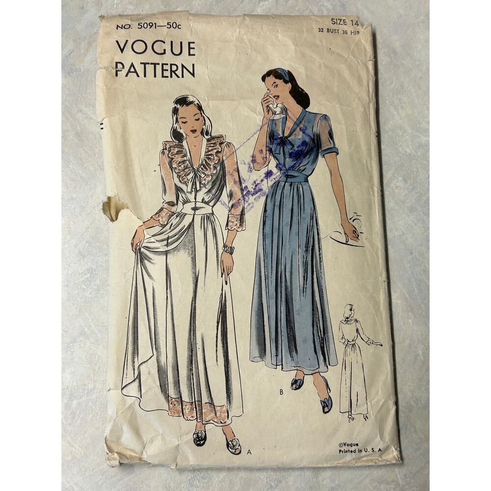 Vintage‎ 1940's Vogue Pattern #5091 Women's Negligee Size 14 HTF